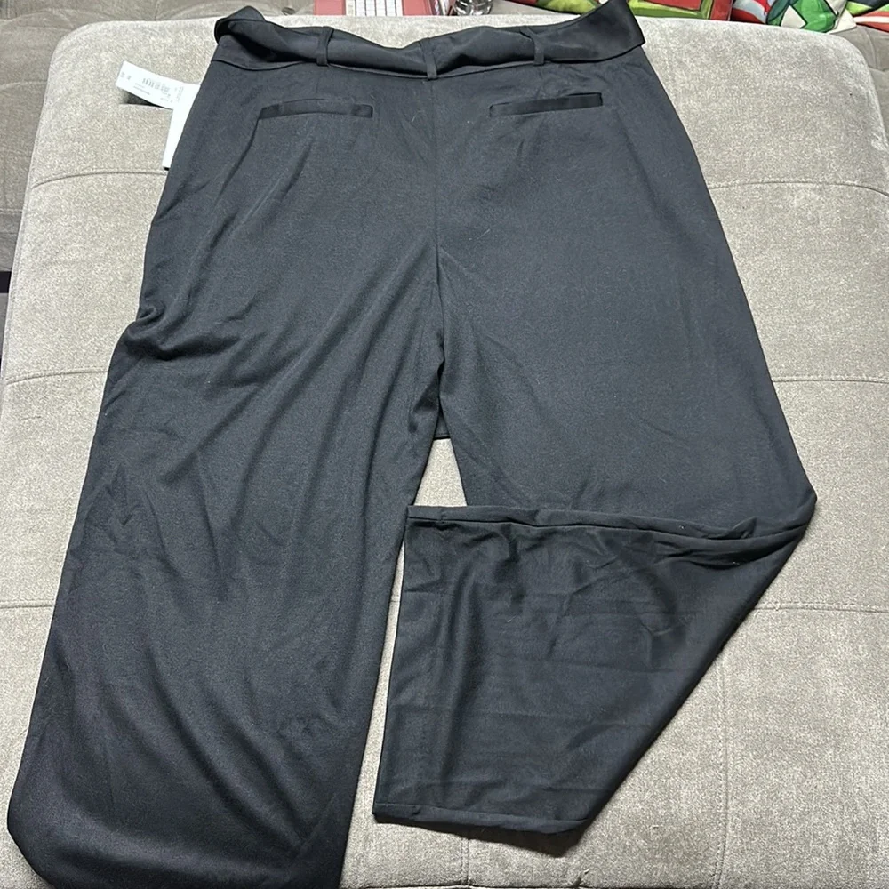 π₯°π₯°Liz Claiborne 4 Way Stretch Belted Trousersπ₯°π₯° - Picture 5 of 11